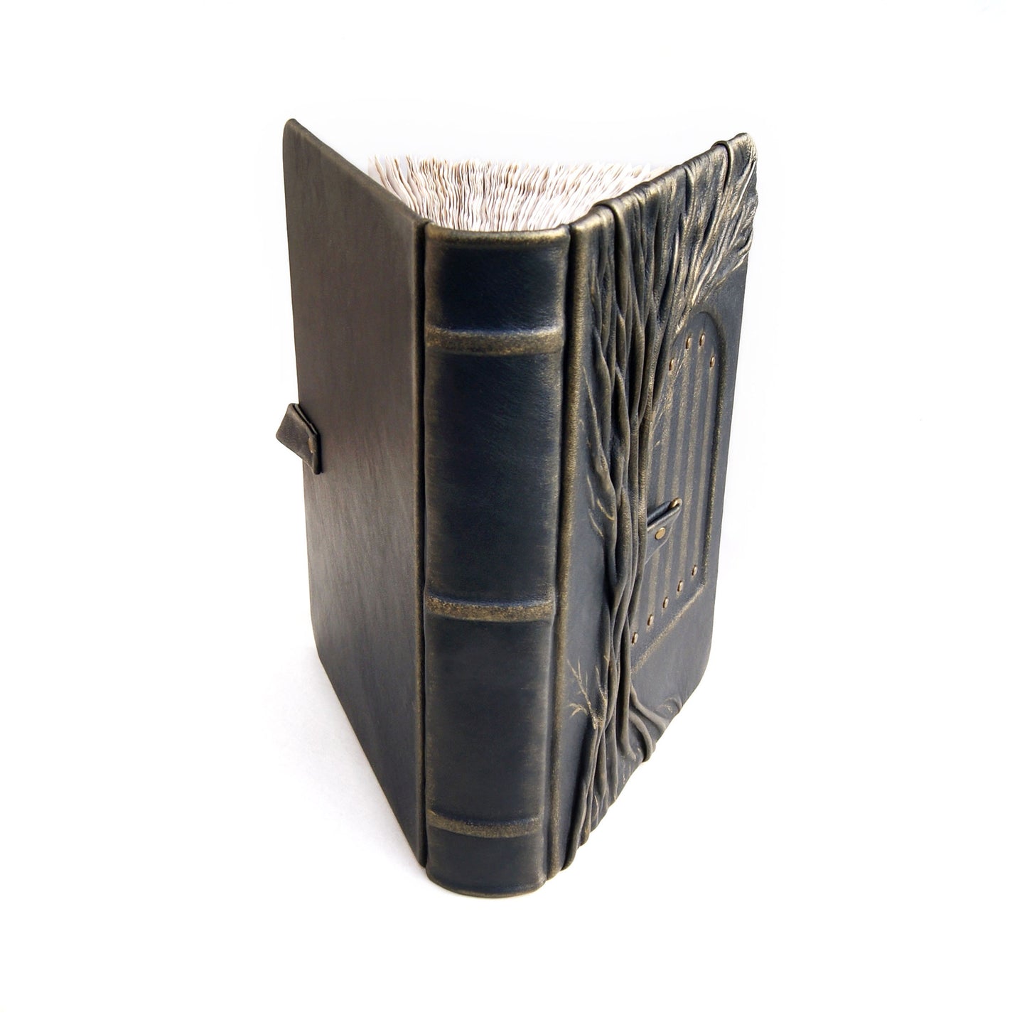 Leather Wedding Guest Book, custom journal with tree of live, A5, large journal with lock and key