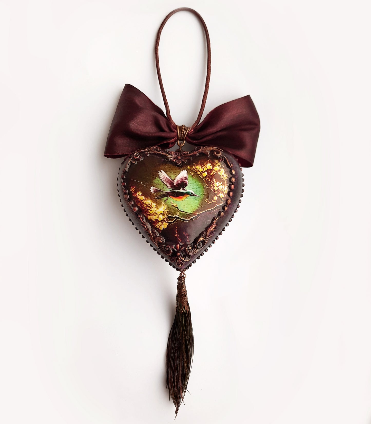 Victorian Heart Shaped Christmas decoration in Gift Box.