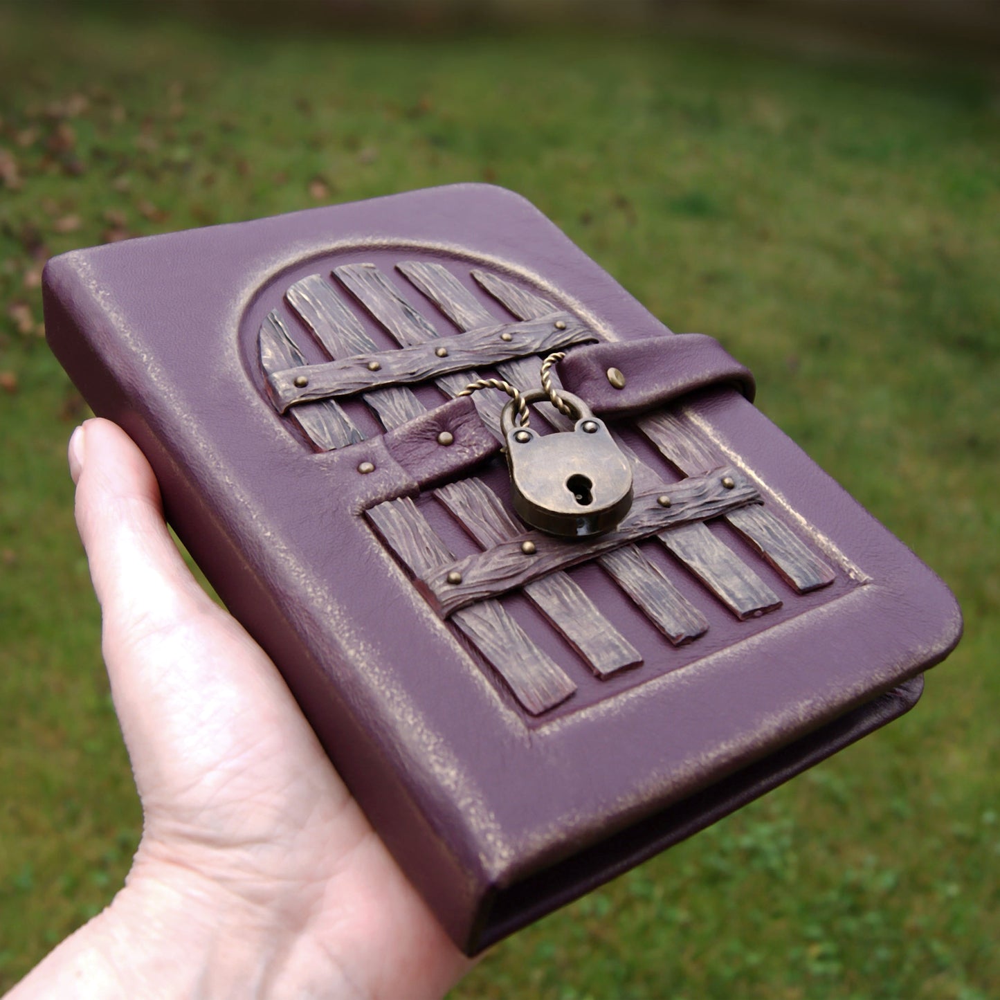 Lockable leather notebook with door, personalized journal, diary with lock, Graduation gift