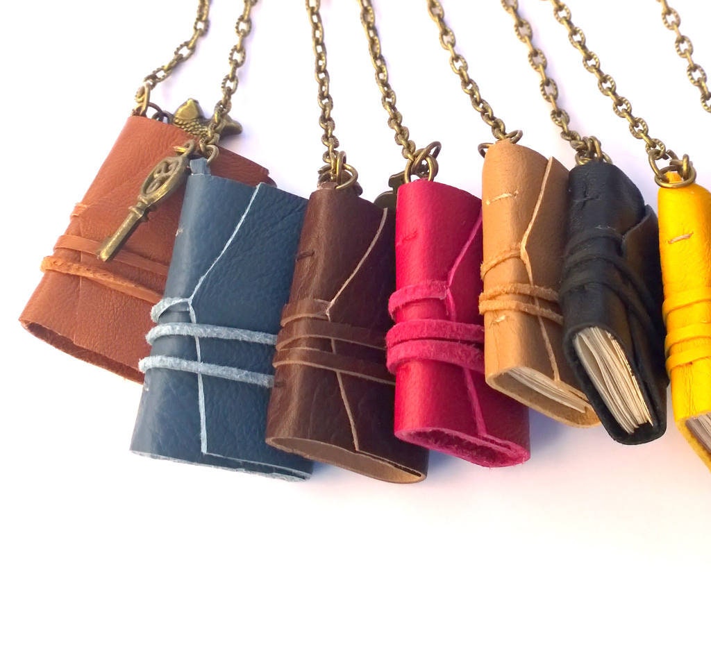 Set of 5 Mini Books, Necklace, mini book jewelry, mini journal, tiny book , journal, literature necklace, leather journal