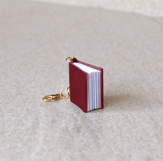 Mini livre, pendentif petit livre